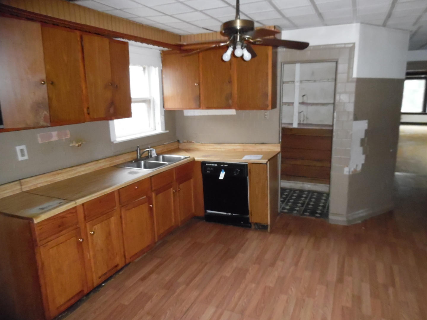 8432 S Ada Street Property Photo 7