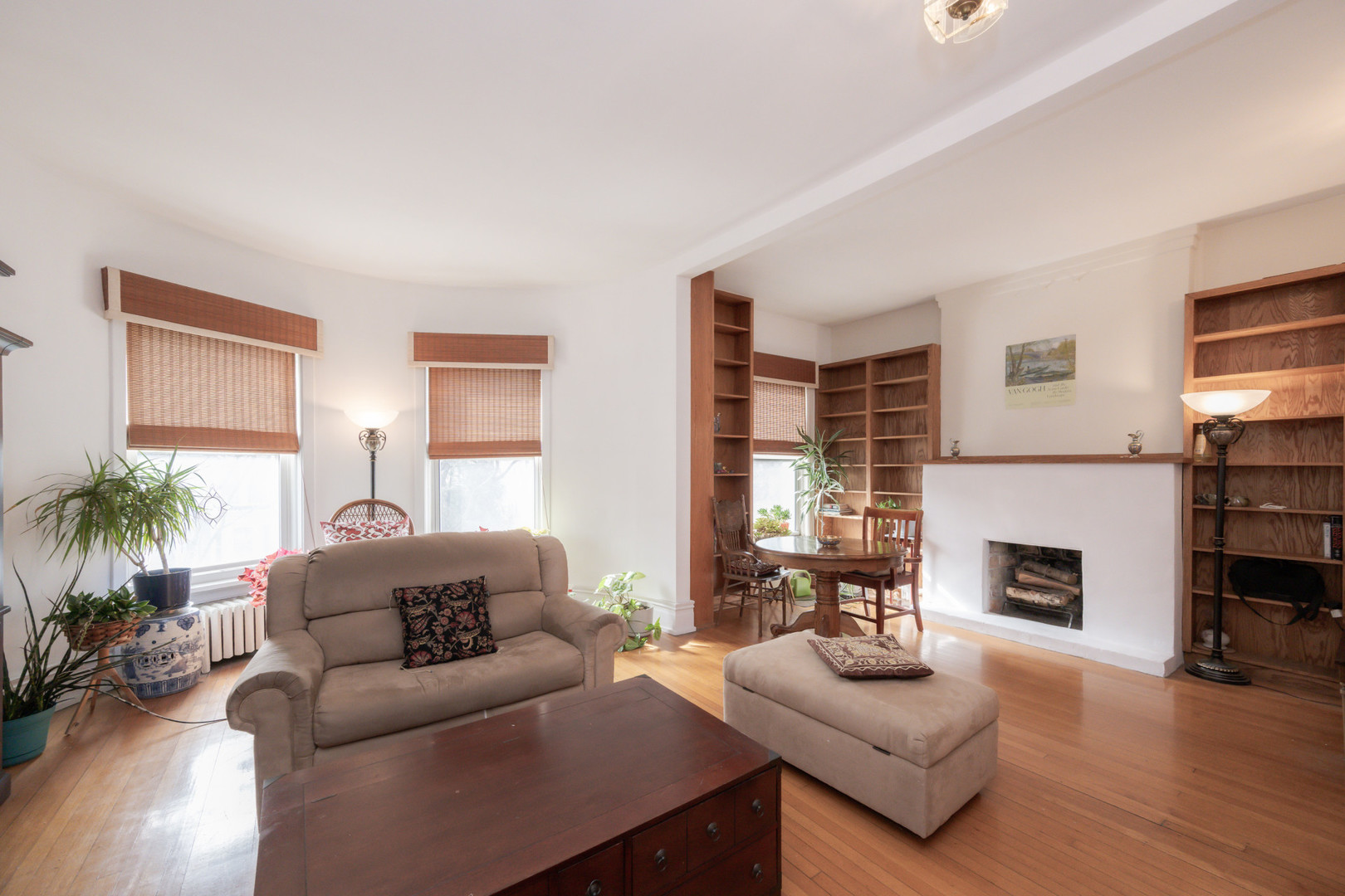 1354 E 48th Street 2e Property Photo 6