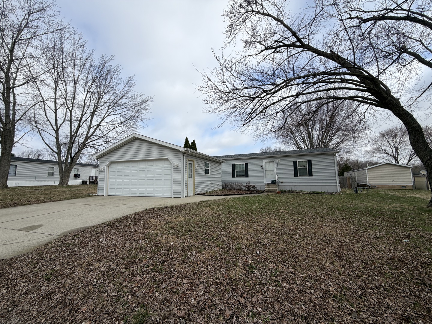 1867 Liberty Avenue Property Photo 1