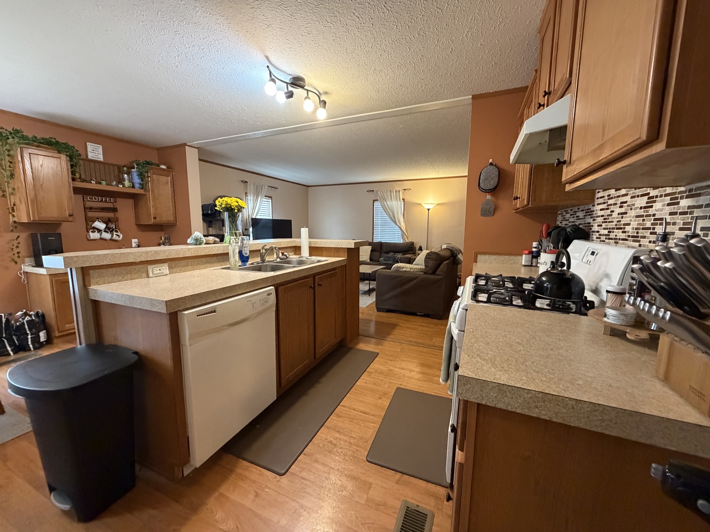 1867 Liberty Avenue Property Photo 13