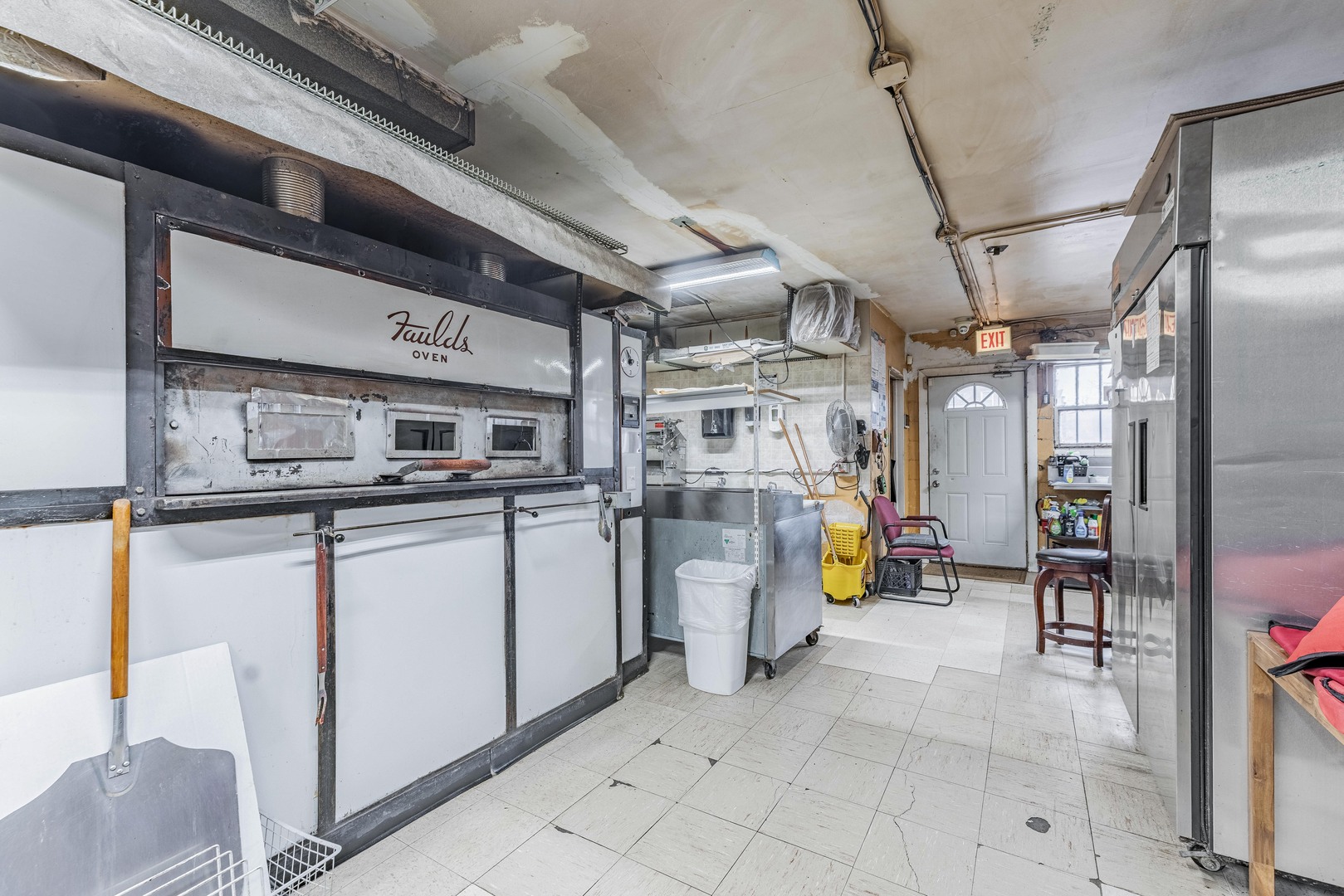5418 W North Avenue Property Photo 11