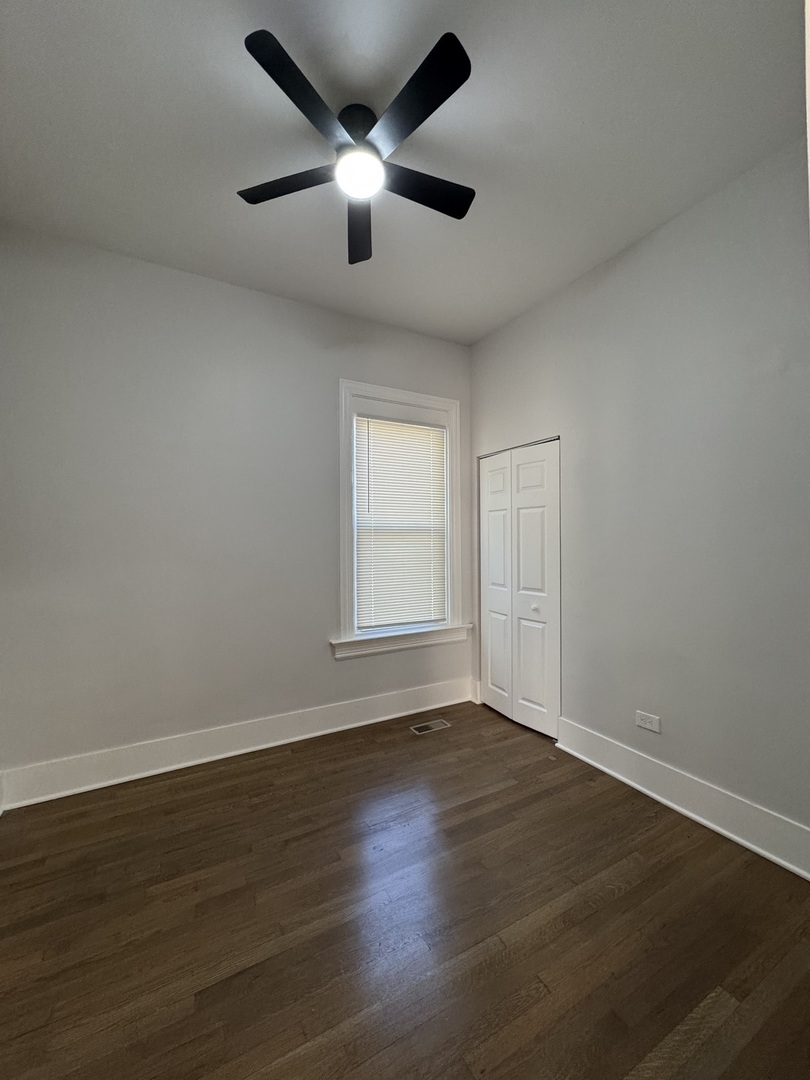 11578 S Perry Avenue 16 Property Photo 5