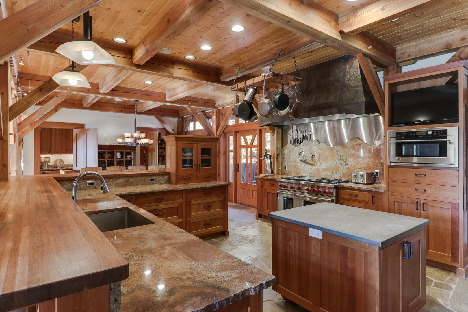 12582304 Property Photo 21