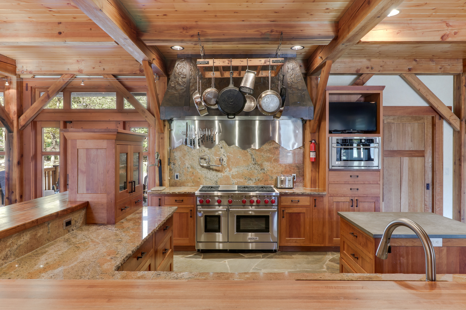12582304 Property Photo 24