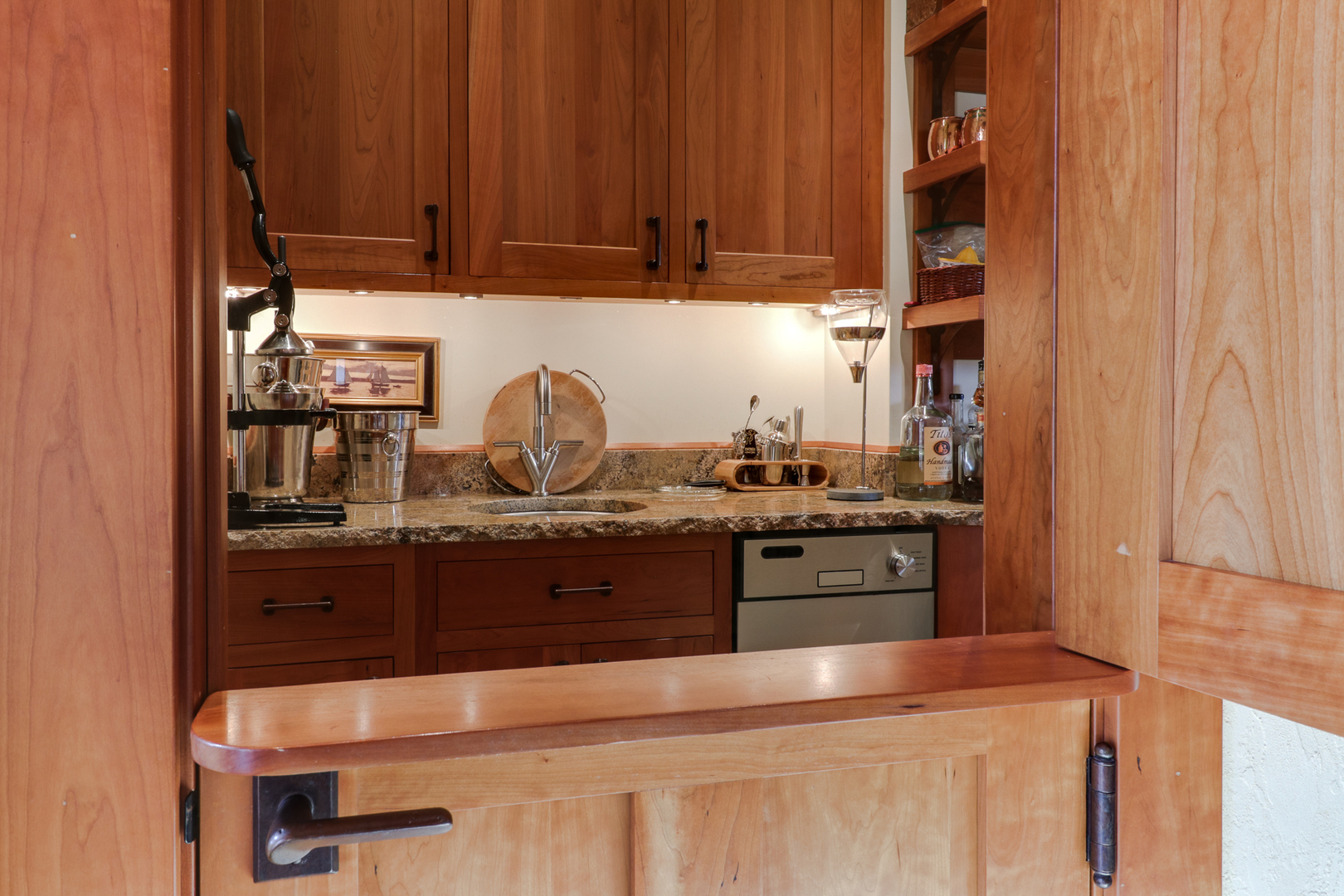 12582304 Property Photo 36