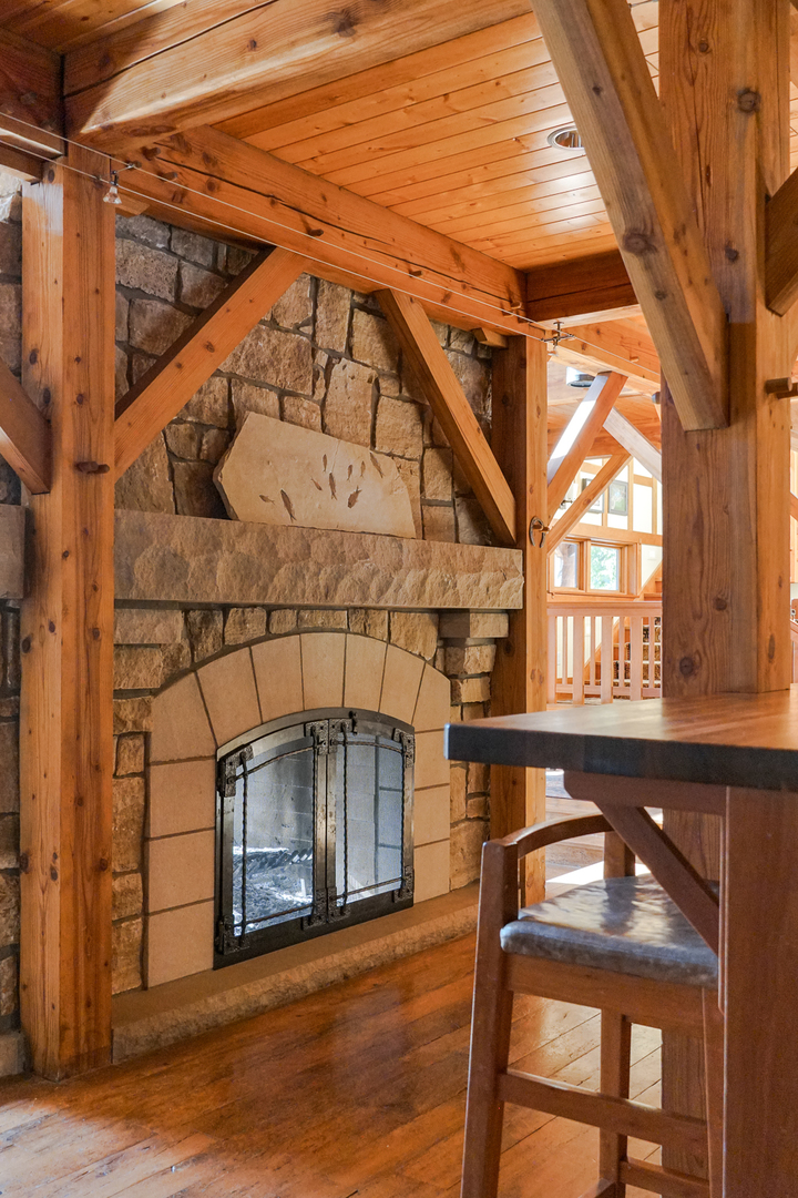 12582304 Property Photo 43