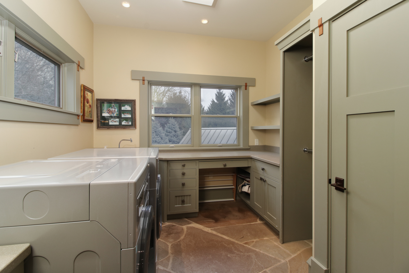 12582304 Property Photo 59