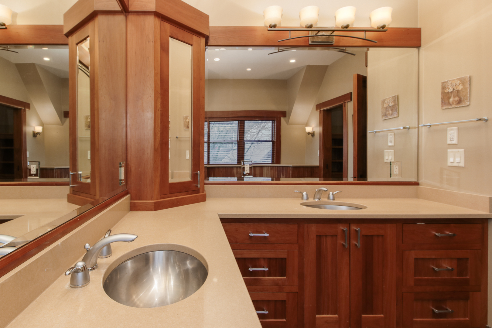 12582304 Property Photo 70