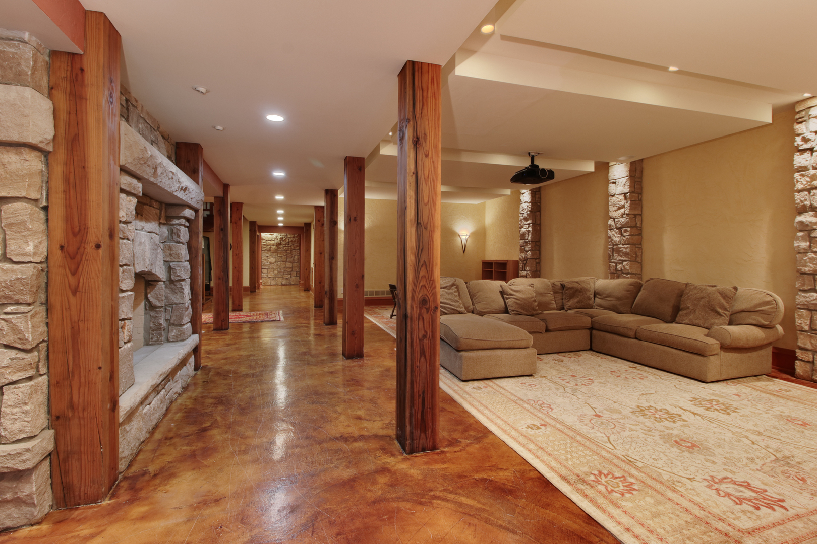 12582304 Property Photo 100