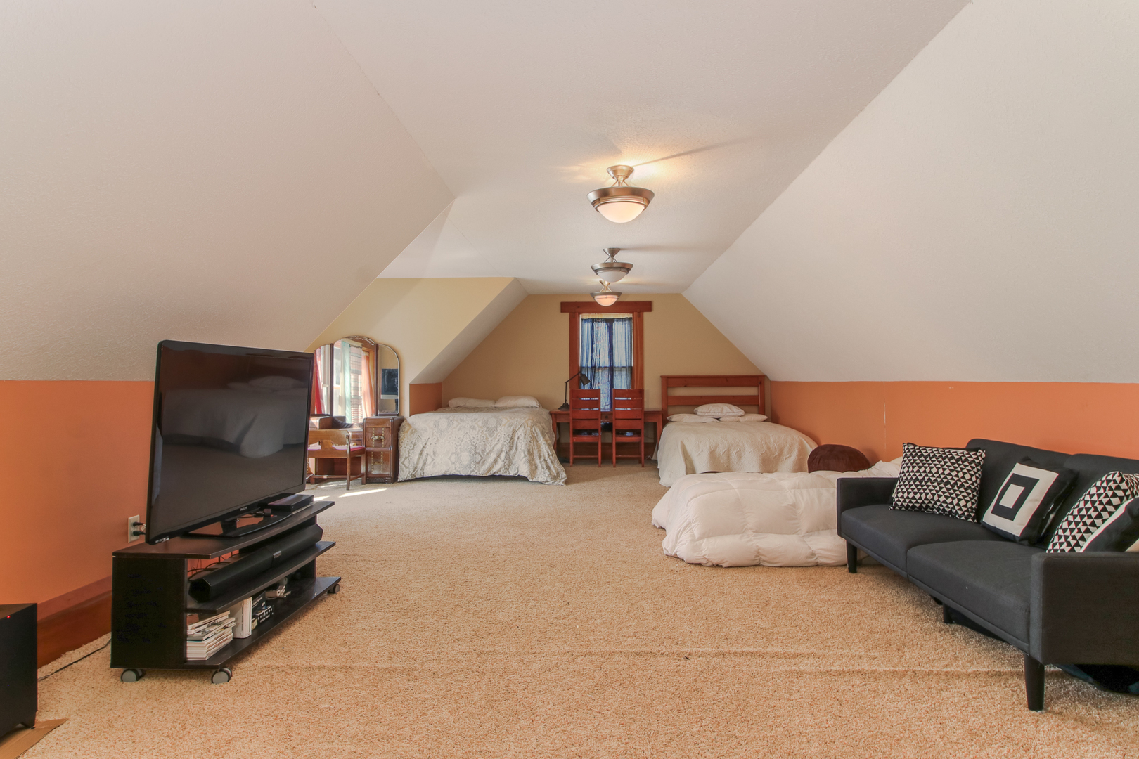 12582304 Property Photo 111