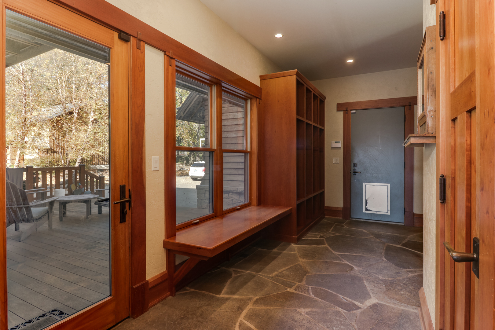12582304 Property Photo 114