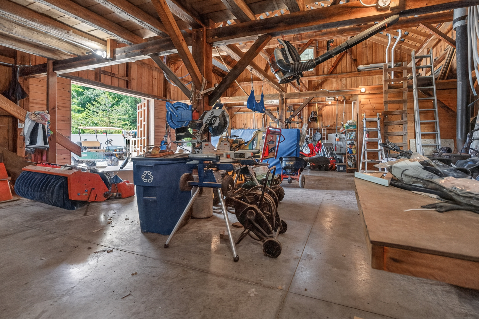 12582304 Property Photo 168