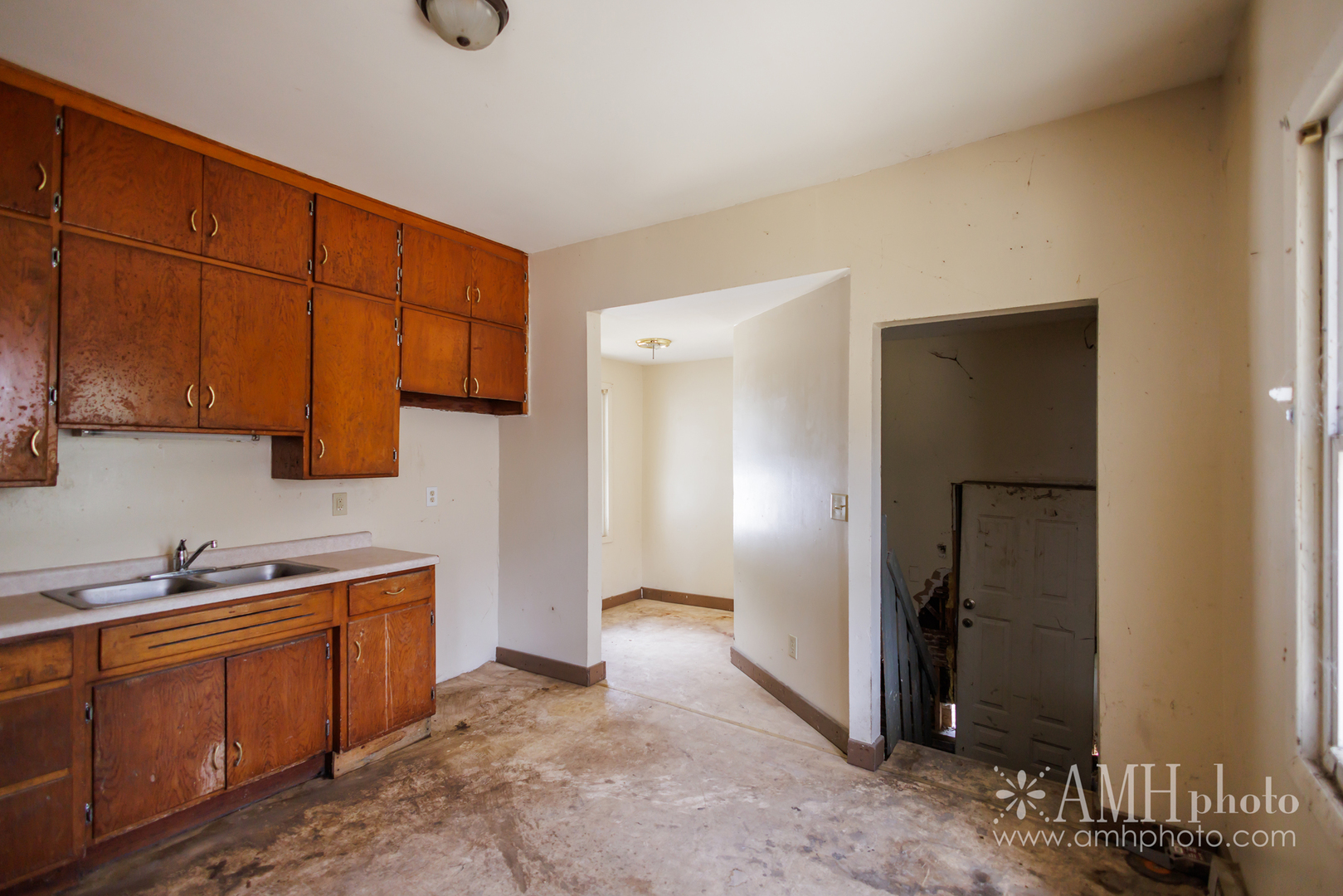 360 S Elm Avenue Property Photo 11