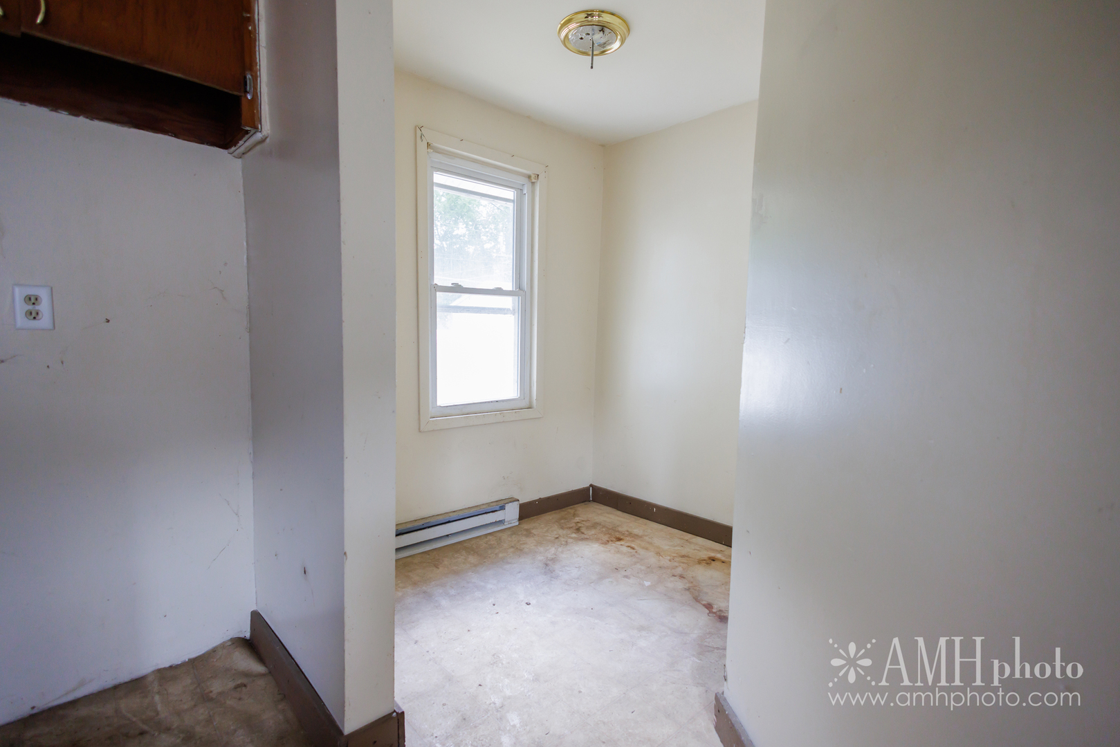 360 S Elm Avenue Property Photo 12