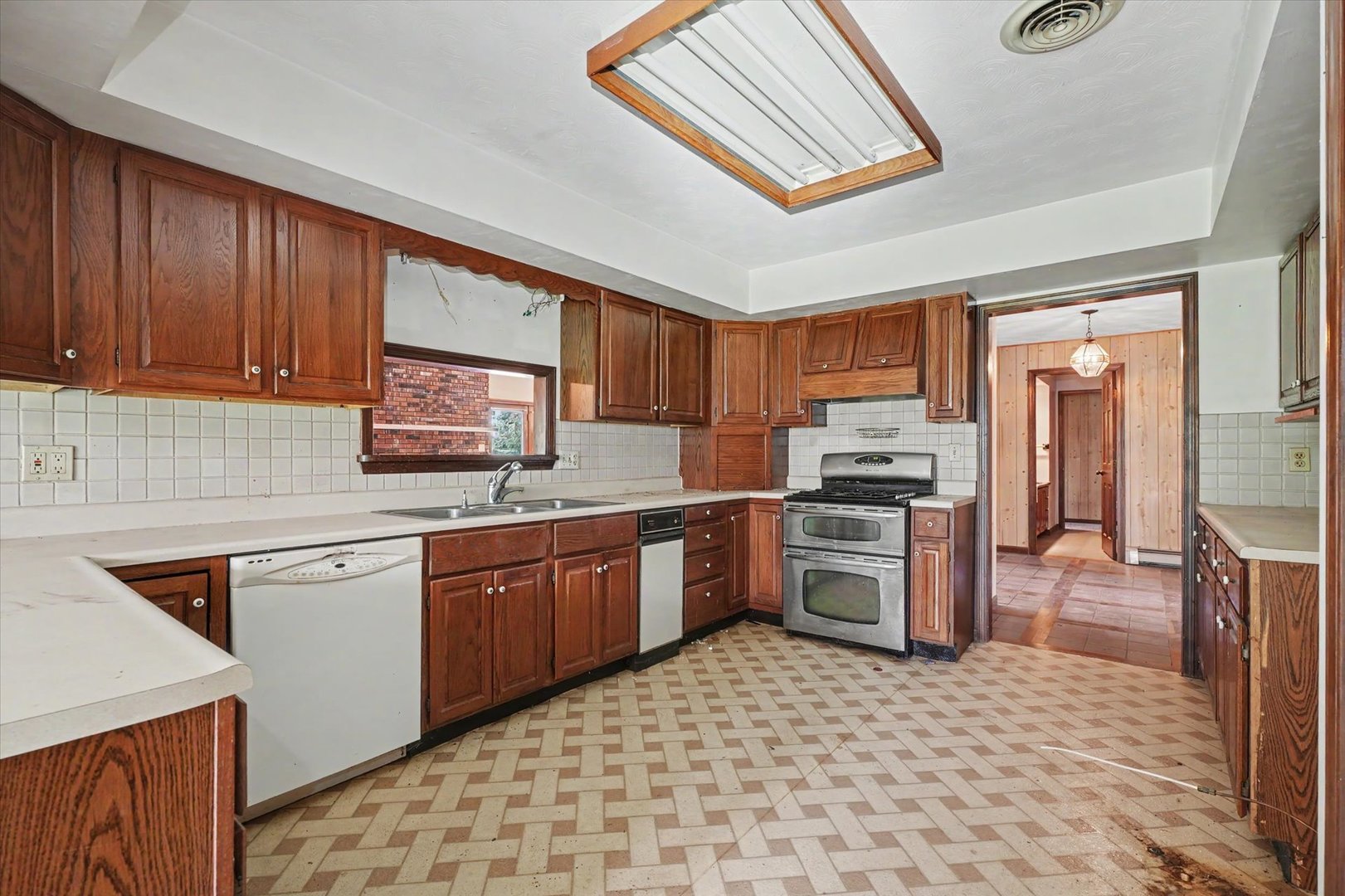 153 Lake Road Property Photo 17