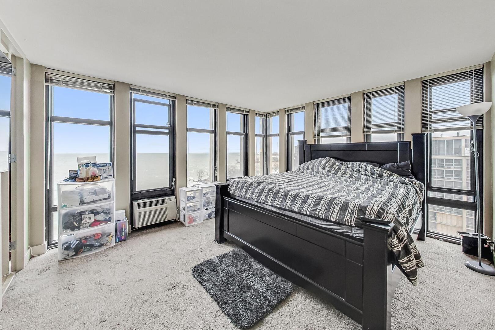 6700 S South Shore Drive 17b Property Photo 12