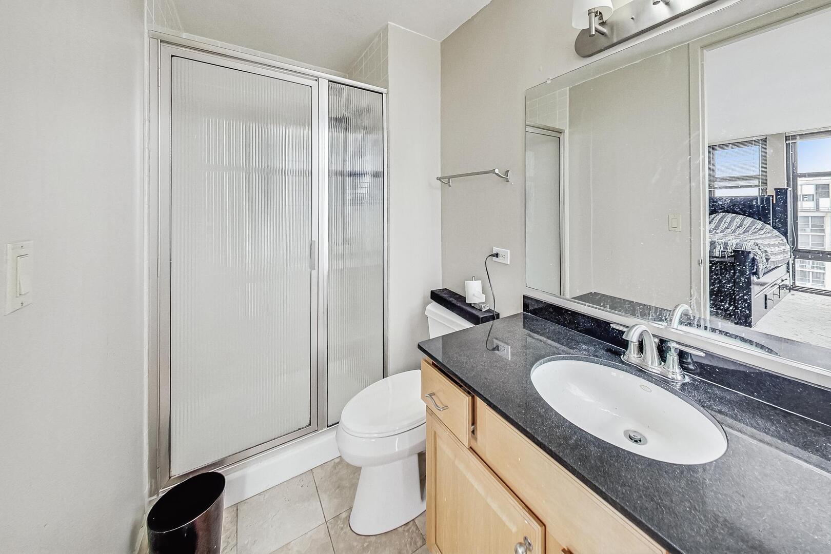 6700 S South Shore Drive 17b Property Photo 16