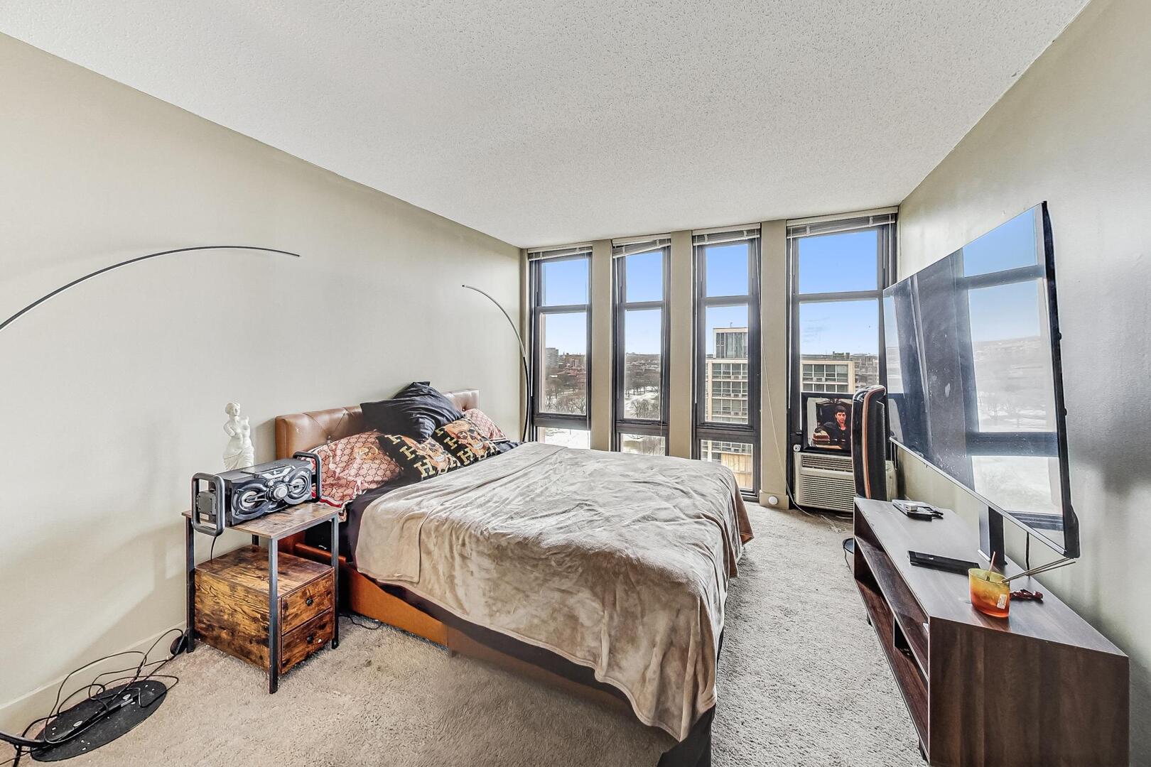 6700 S South Shore Drive 17b Property Photo 18