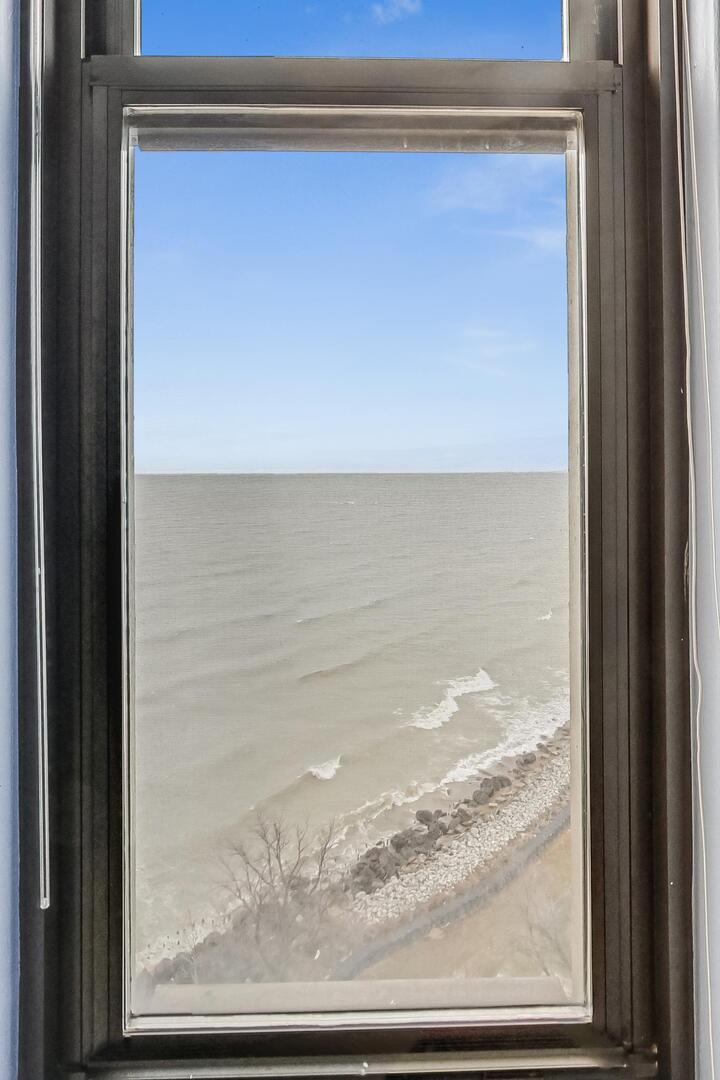 6700 S South Shore Drive 17b Property Photo 21