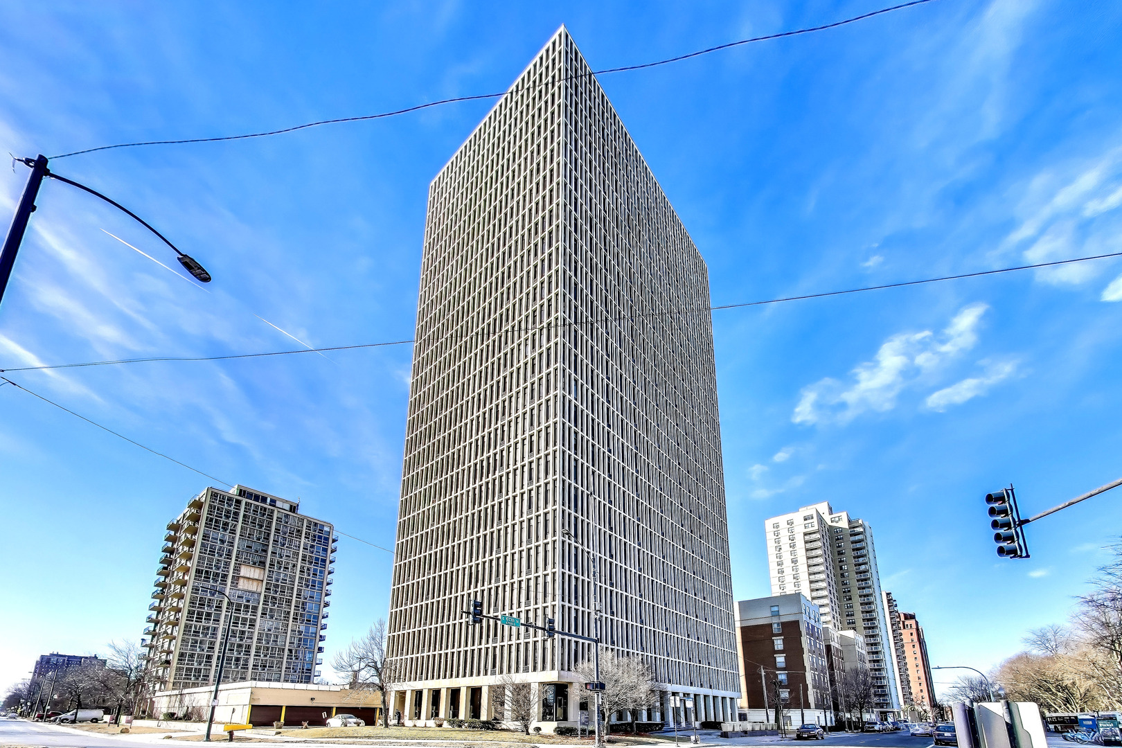 6700 S South Shore Drive 17C Property Photo 1
