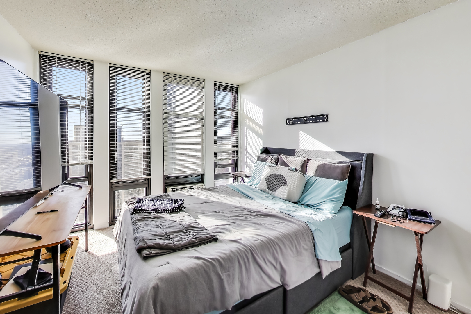 6700 S South Shore Drive 17c Property Photo 12