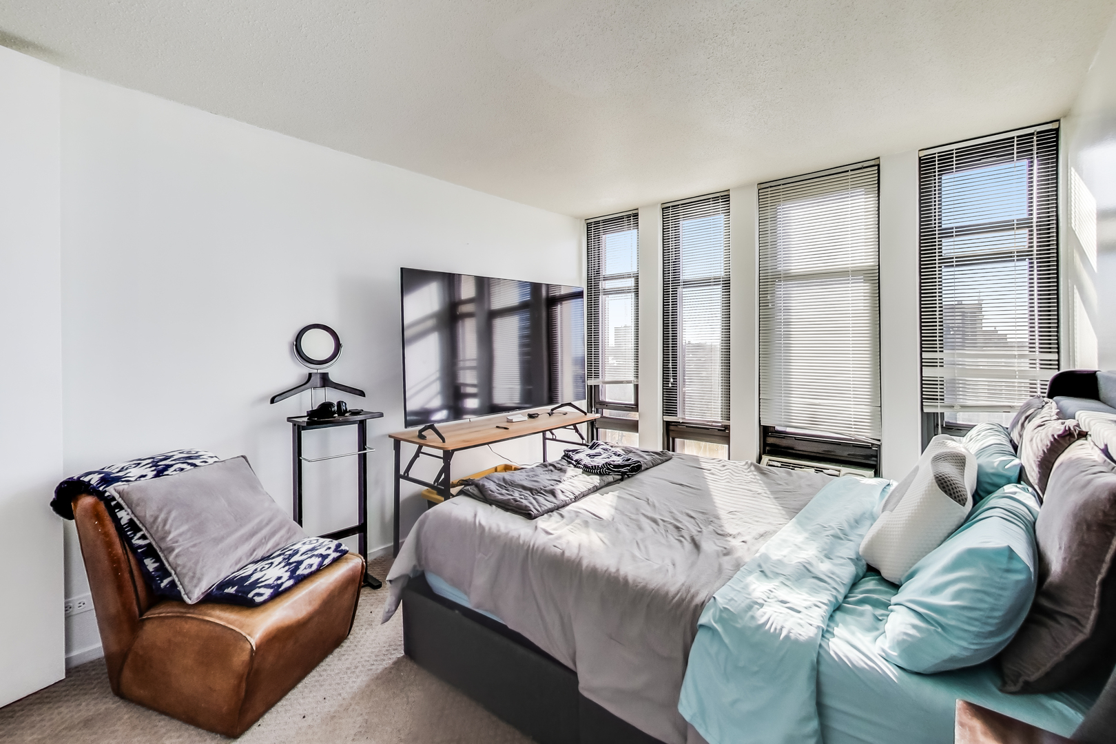 6700 S South Shore Drive 17c Property Photo 13