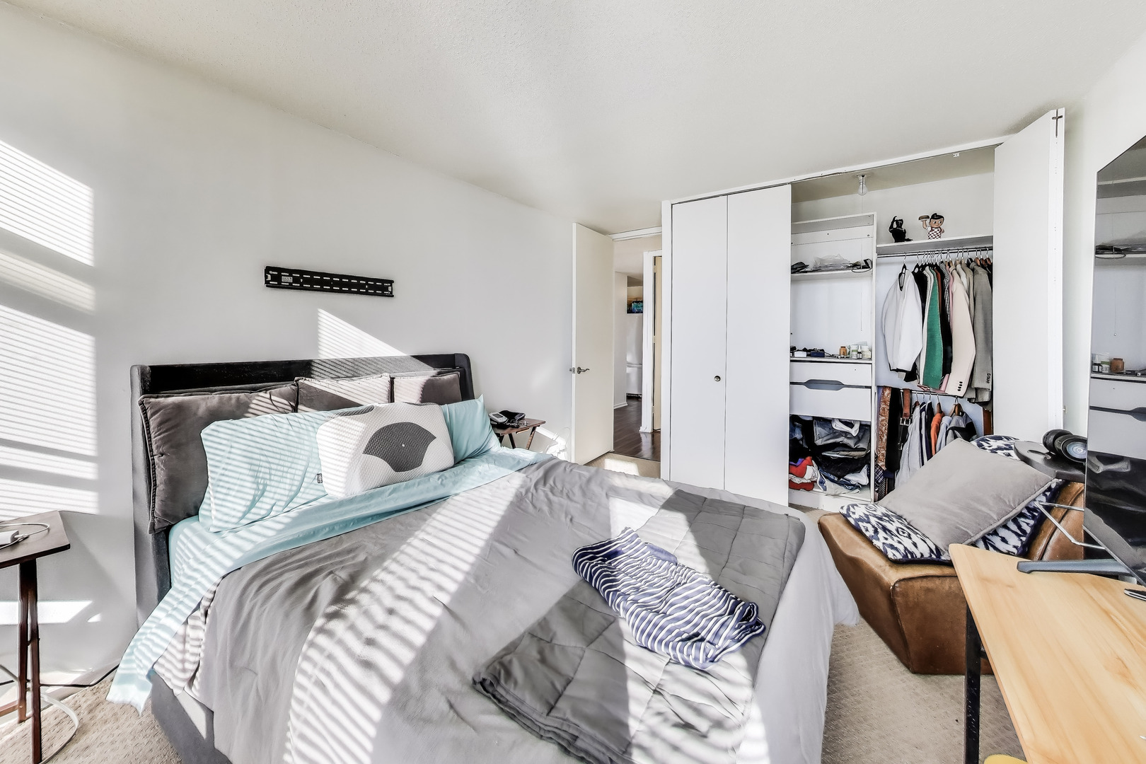6700 S South Shore Drive 17c Property Photo 14