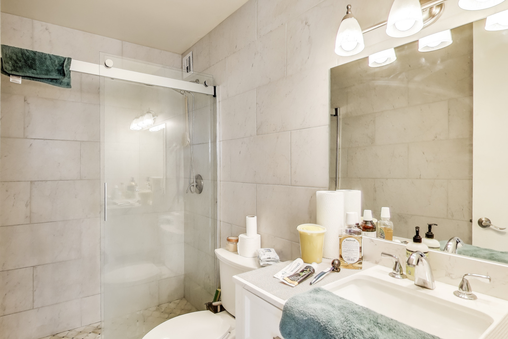 6700 S South Shore Drive 17c Property Photo 15