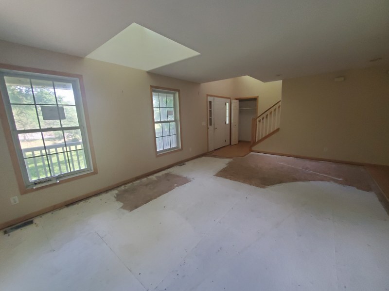 945 Waverly Road Property Photo 10