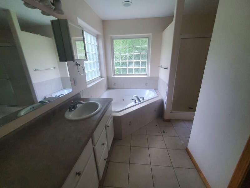 945 Waverly Road Property Photo 17