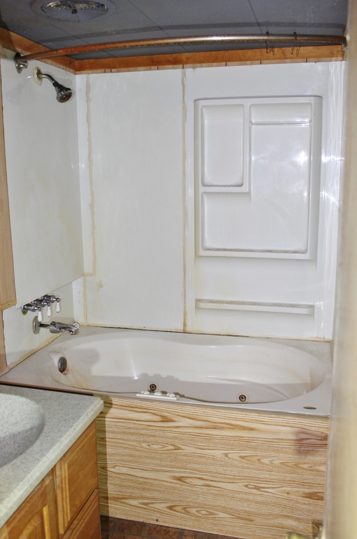 9155 Aux Sable Court Property Photo 15