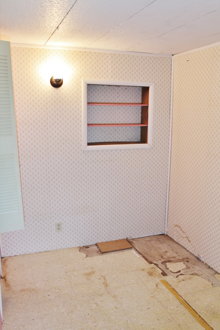 9155 Aux Sable Court Property Photo 20