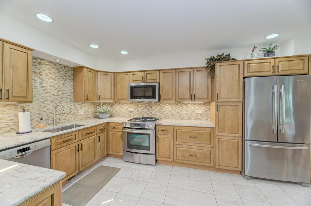 81 Country Club Drive Property Photo 16