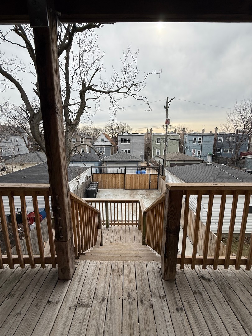4907 W Walton Street 2 Property Photo 15