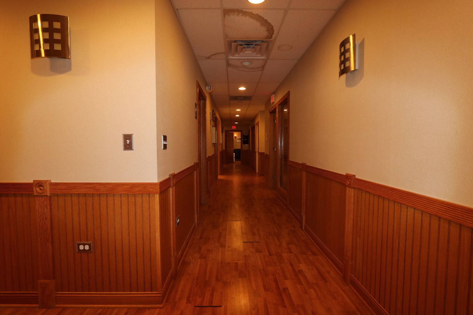 1523 Essington Road Property Photo 5