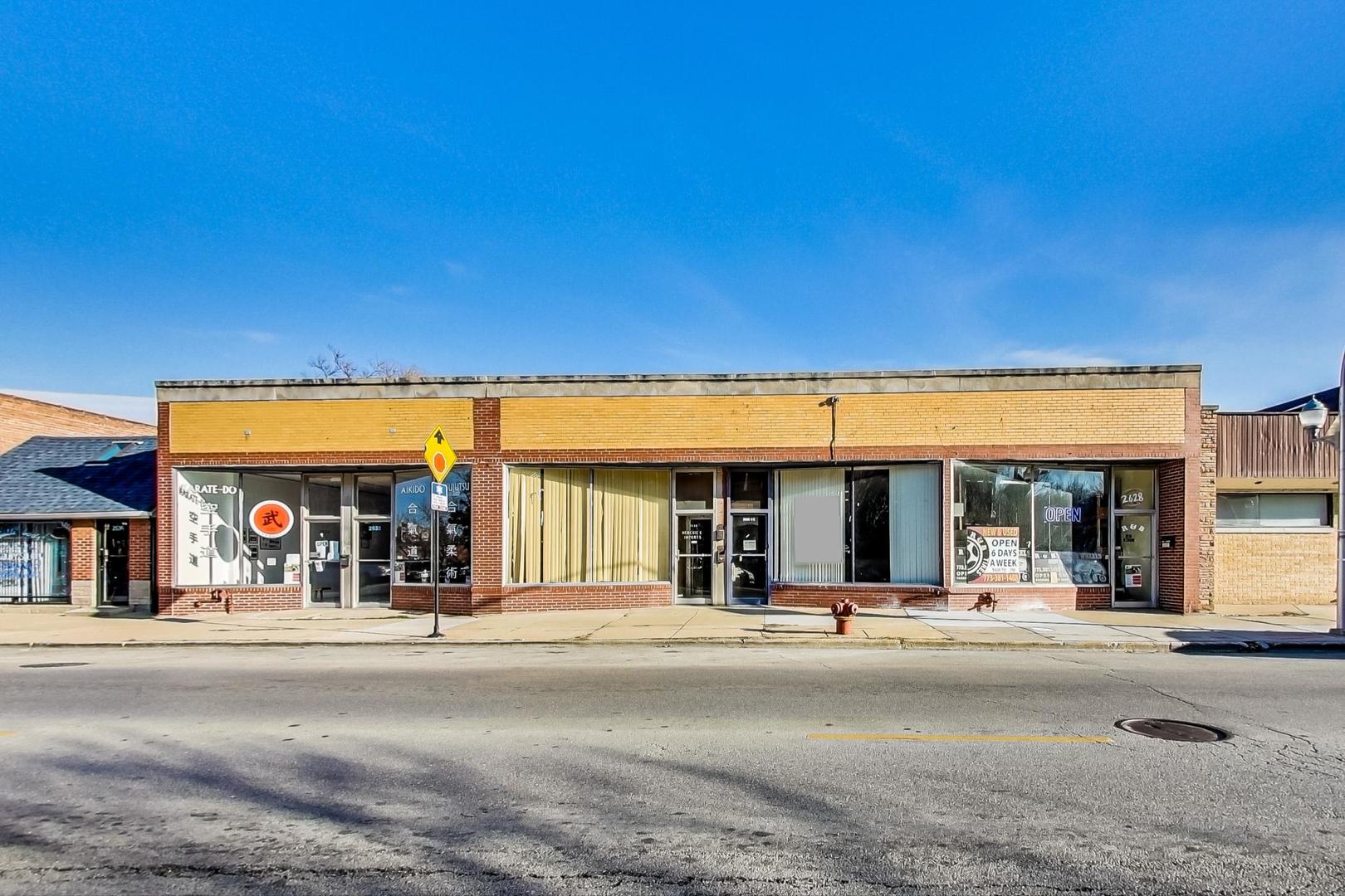 2628-34 W Touhy Avenue Property Photo 1