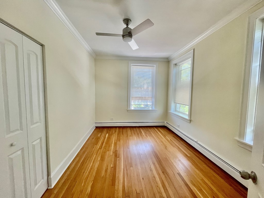 7025 N Damen Avenue 3 Property Photo 10