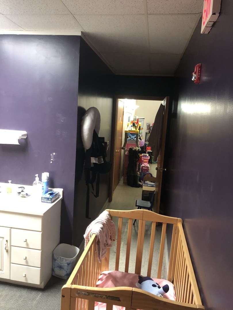 435 W Indiana Avenue Property Photo 12