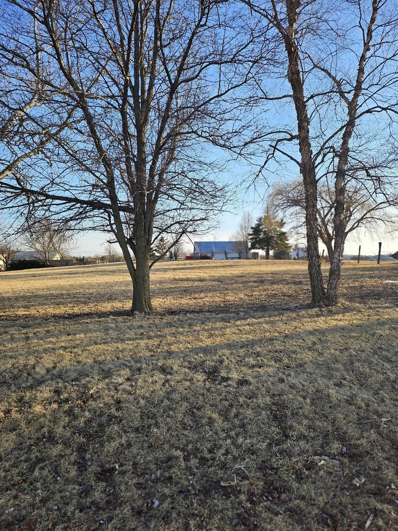 8251 W Pauling Road Property Photo 1