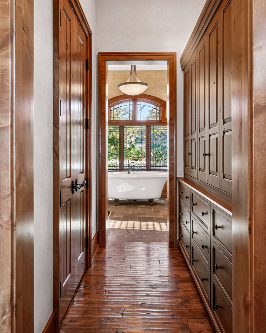 12584038 Property Photo 58