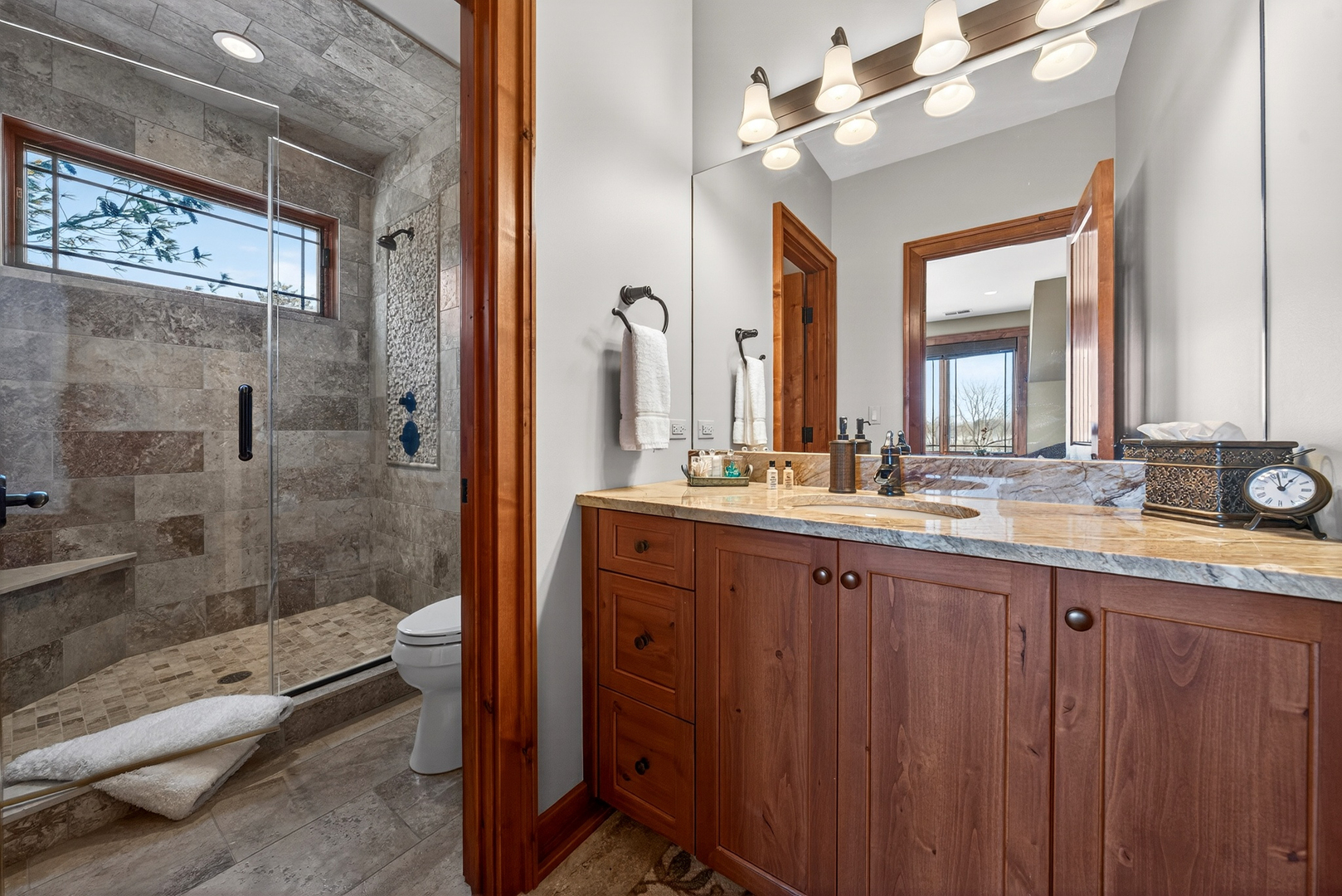 12584038 Property Photo 66