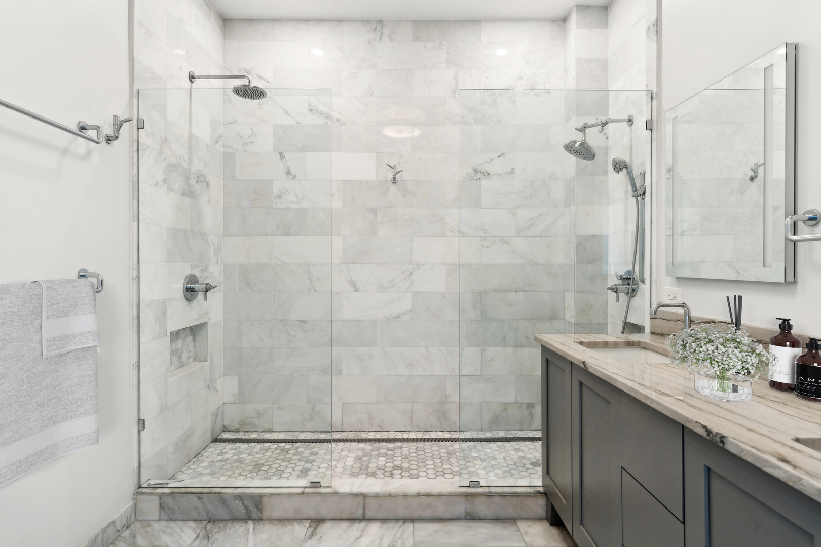 700 W Van Buren Street Ph2 Property Photo 26
