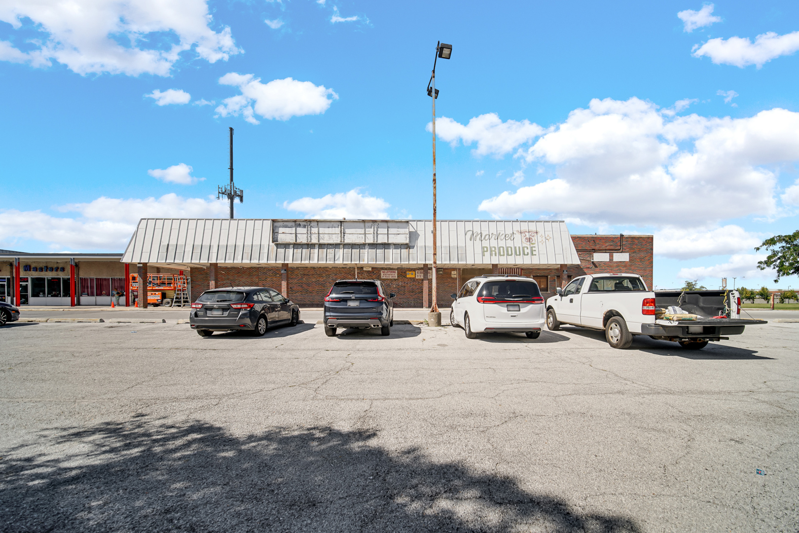 5010 S State Street Property Photo 1