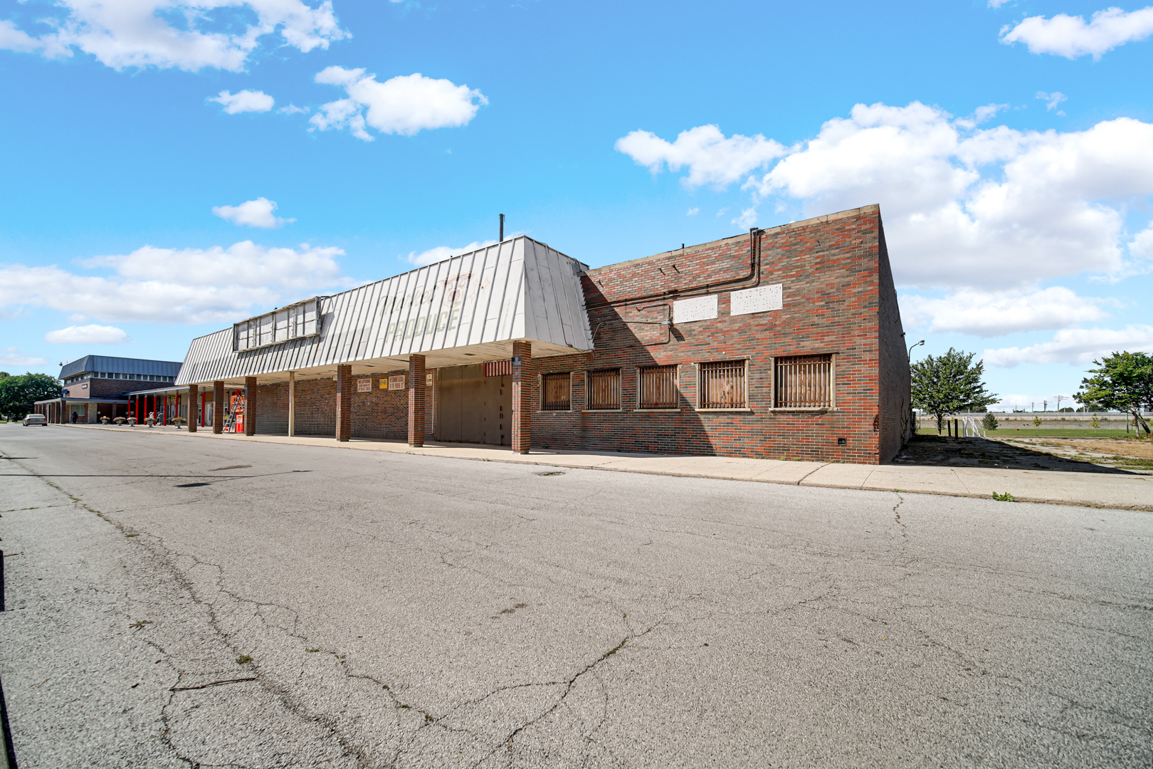5010 S State Street Property Photo 4