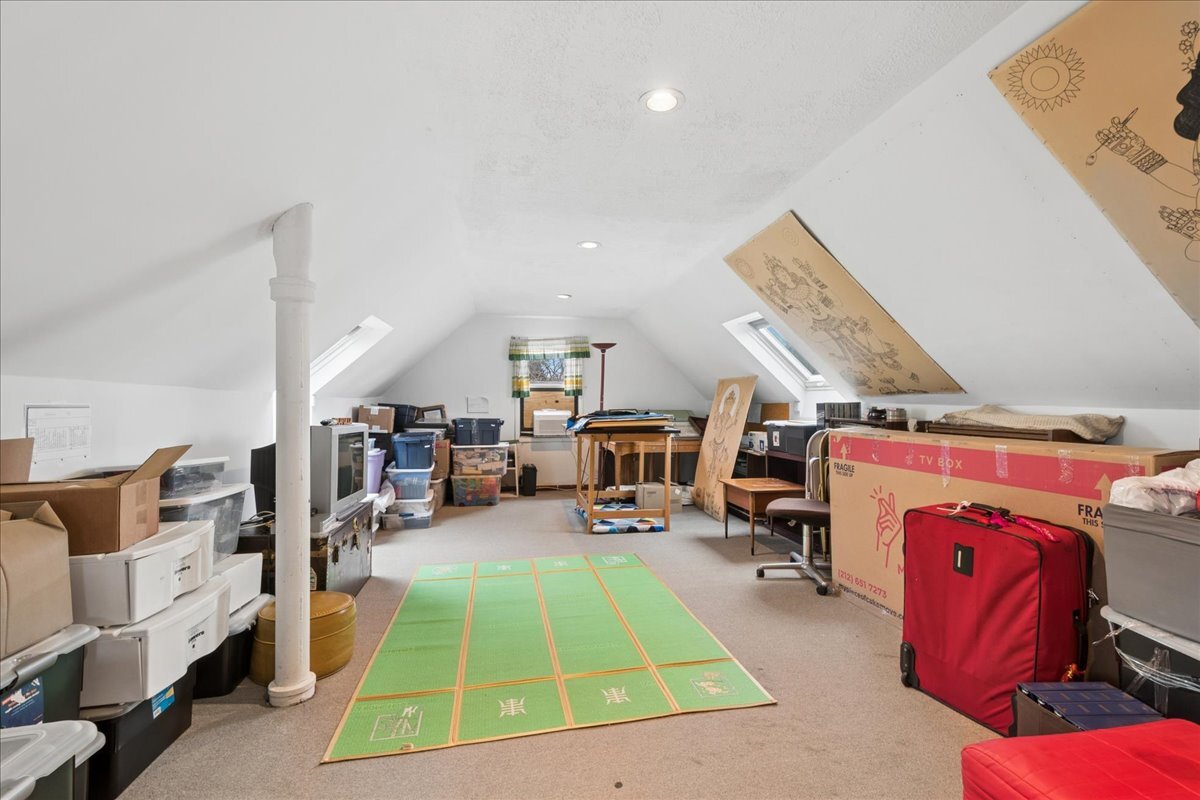 609 Forest Edge Lane Property Photo 27