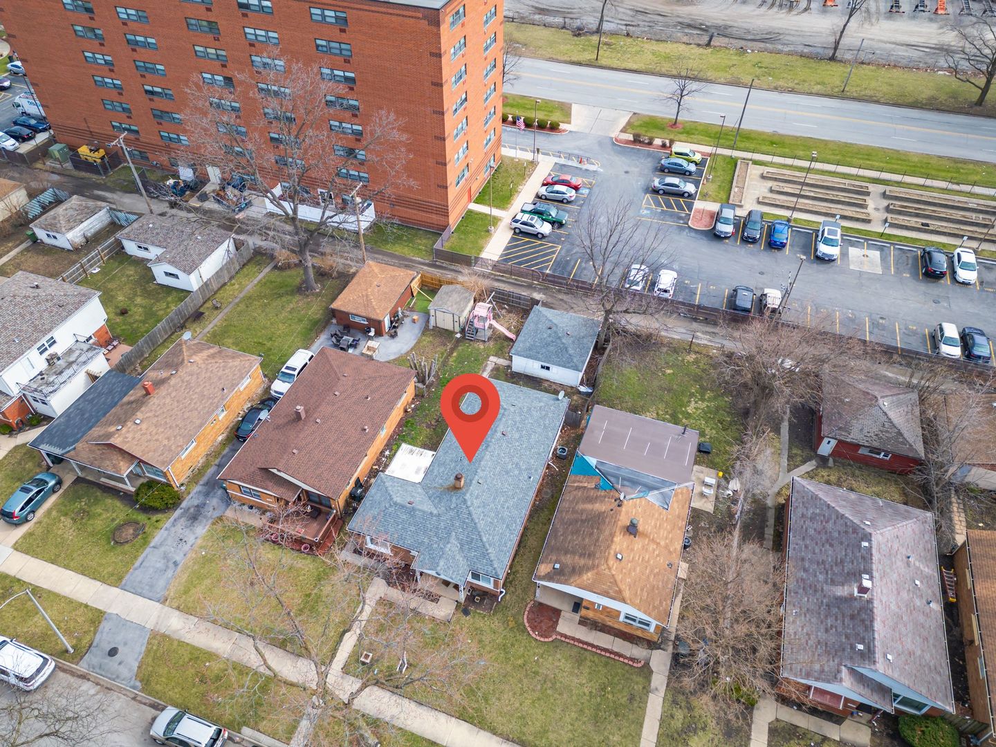 14633 Edbrooke Avenue Property Photo 2