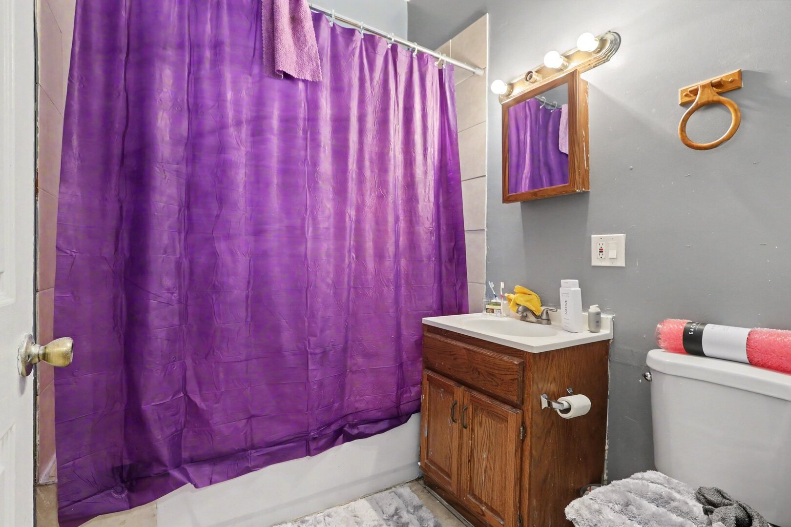 5718 S Green Street Property Photo 9