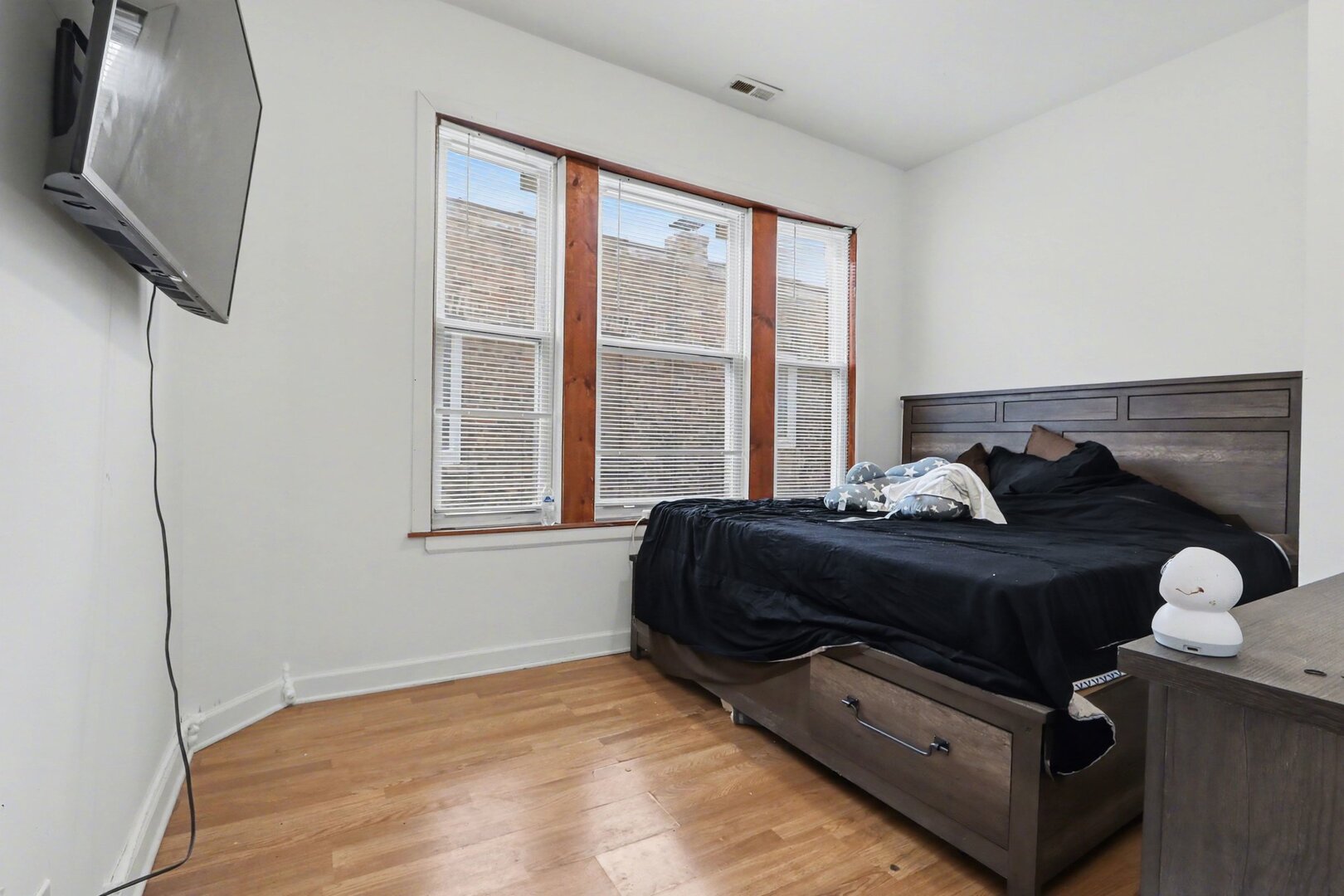 5718 S Green Street Property Photo 16