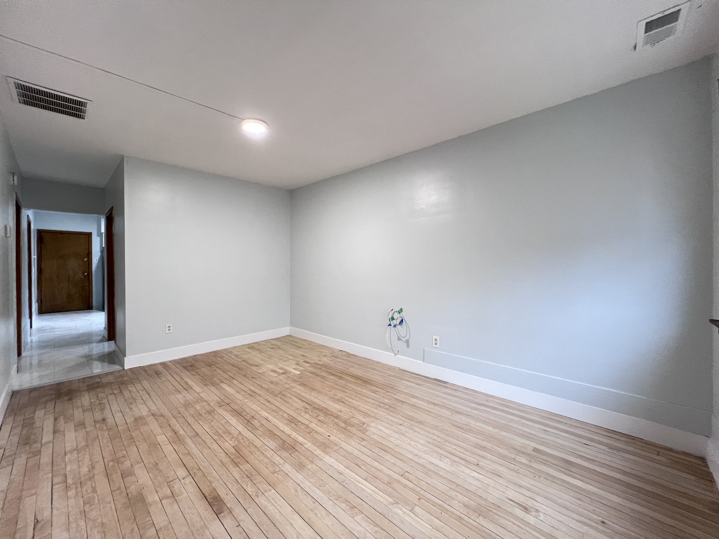 5217 S Hermitage Avenue 2f Property Photo 6