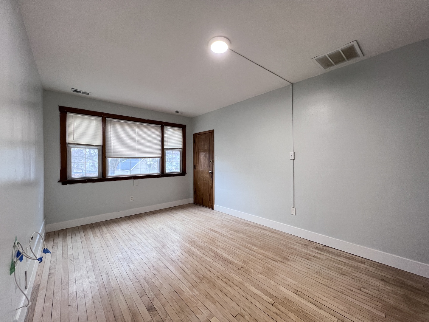 5217 S Hermitage Avenue 2f Property Photo 8